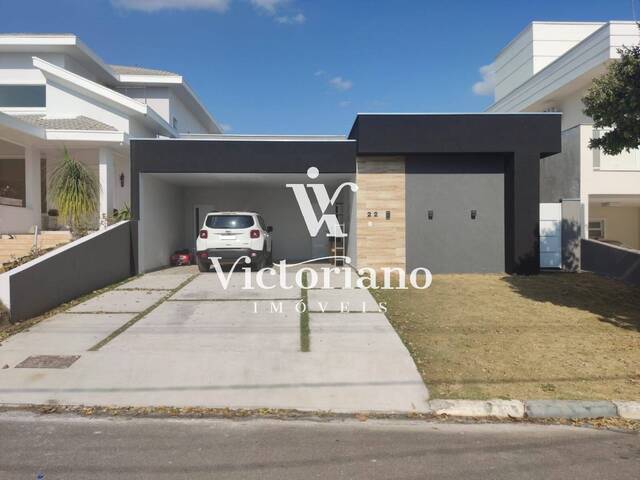 #CA0110 - Casa em condomínio para Venda em Jacareí - SP