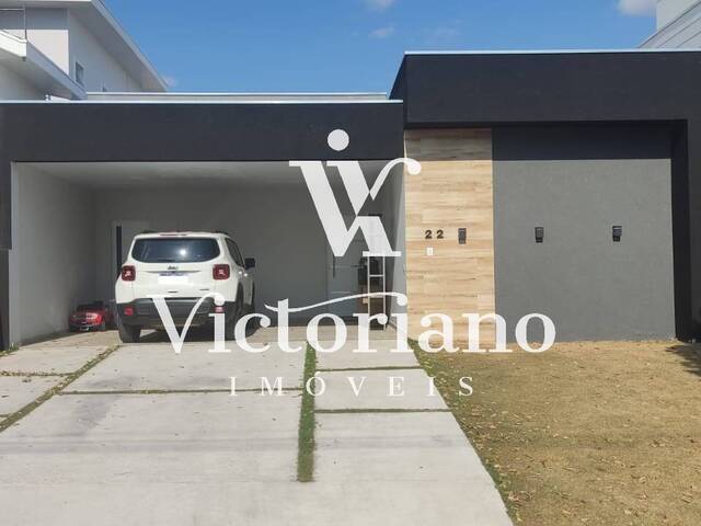 #CA0110 - Casa em condomínio para Venda em Jacareí - SP