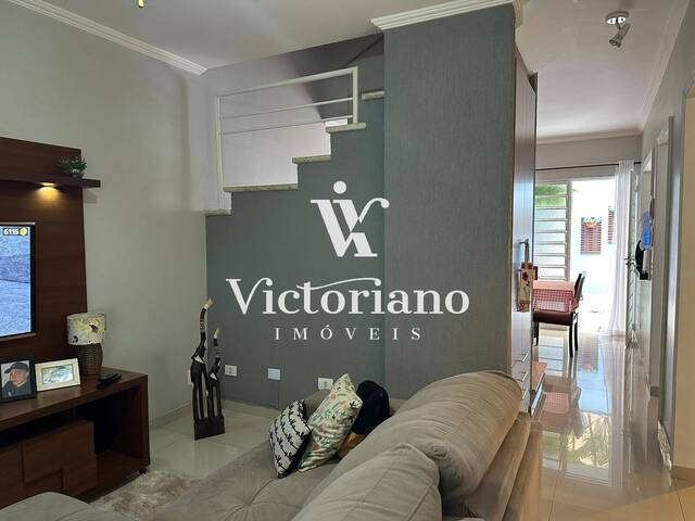 Casa em condomínio para Venda em Jacareí - 2