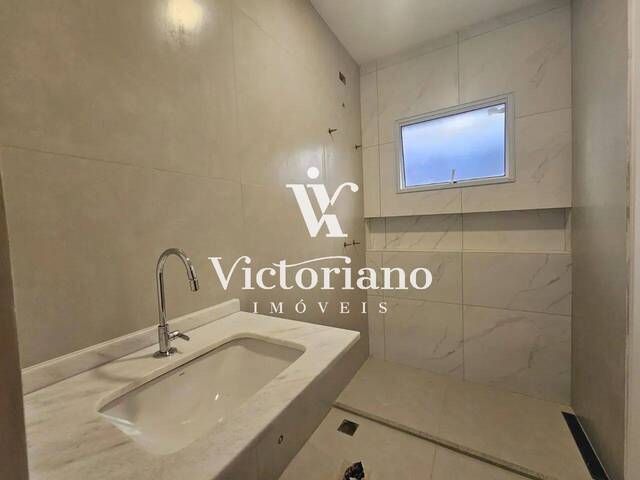 Casa para Venda em São José dos Campos - 4