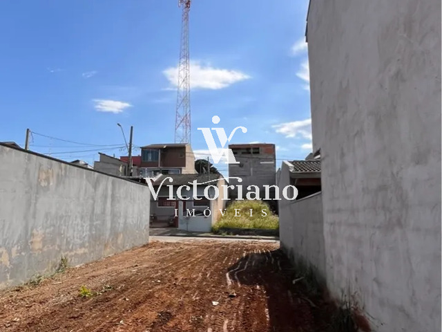 Terreno para Venda em Jacareí - 3