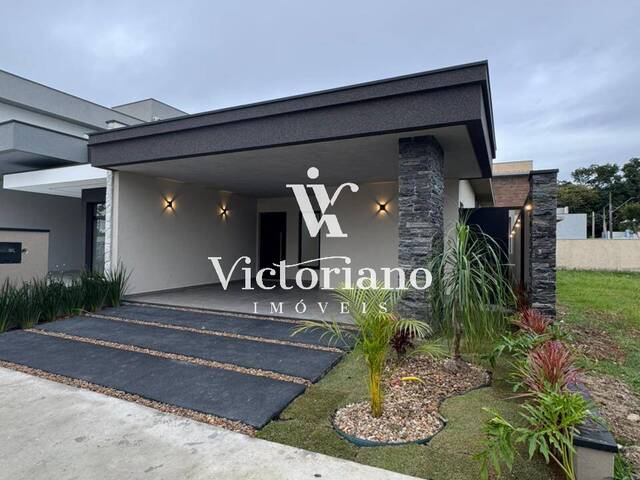 #CA01072 - Casa para Venda em Jacareí - SP - 2