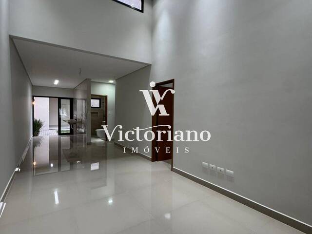 Casa para Venda em Jacareí - 5