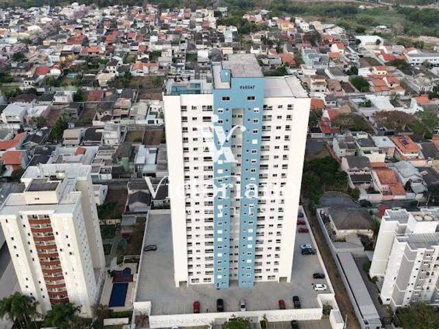 Venda em Loteamento Villa Branca - Jacareí