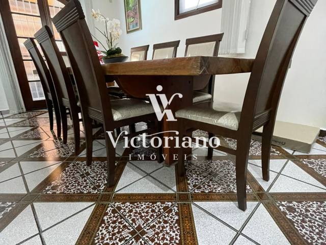 Casa para Venda em São José dos Campos - 4