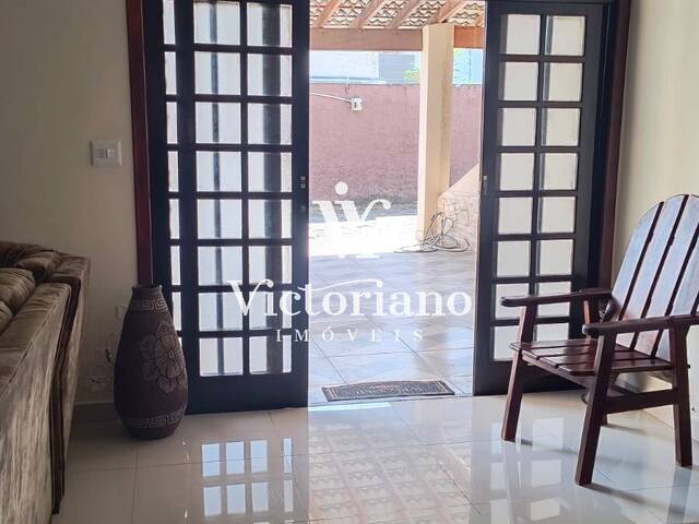 Casa em condomínio para Venda em Jacareí - 2