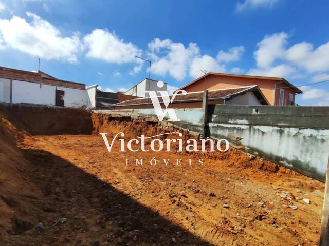 Terreno para Venda em São José dos Campos - 2