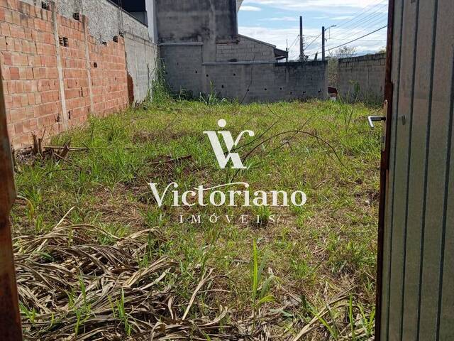 Terreno para Venda em Jacareí - 2