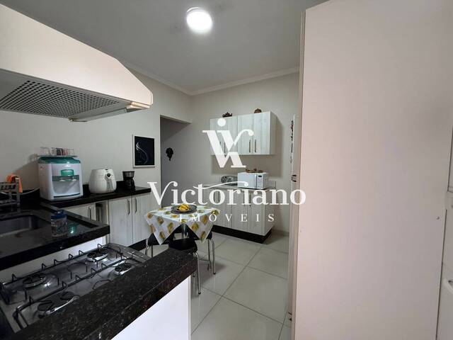 Casa para Venda em São José dos Campos - 3