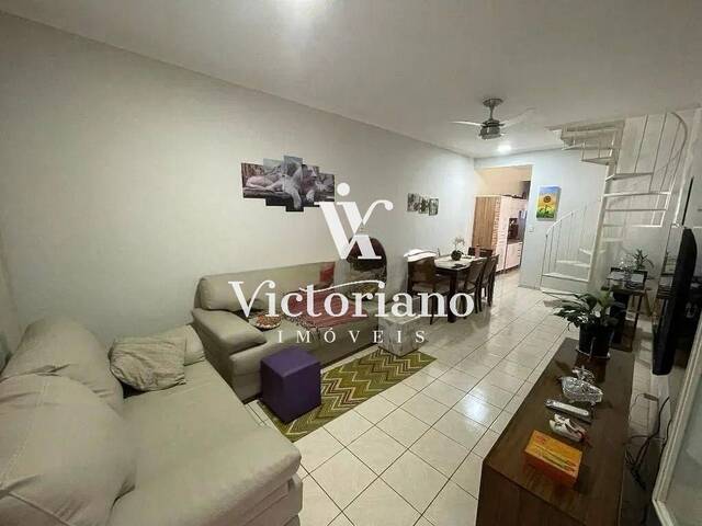 Casa para Venda em São José dos Campos - 3