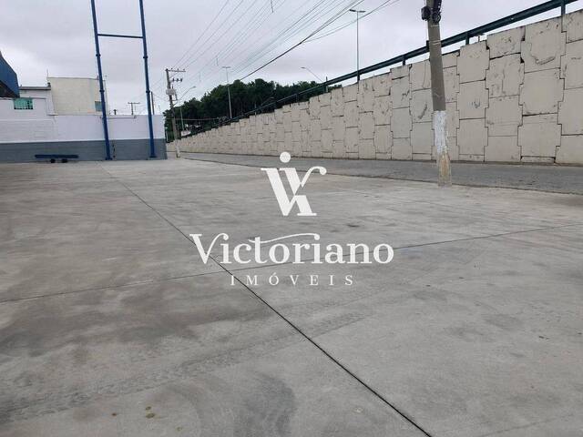Galpão para Locação em São José dos Campos - 2