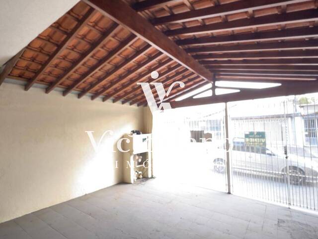 Casa para Venda em São José dos Campos - 2