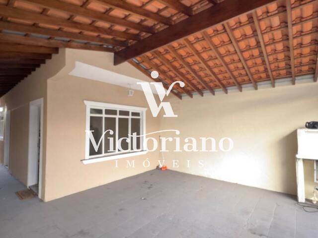 Casa para Venda em São José dos Campos - 3