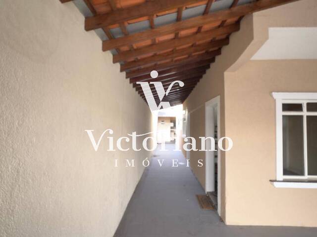 Casa para Venda em São José dos Campos - 4