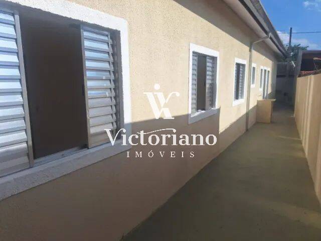 Casa para Venda em São José dos Campos - 4