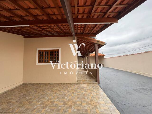 Casa para Venda em São José dos Campos - 3