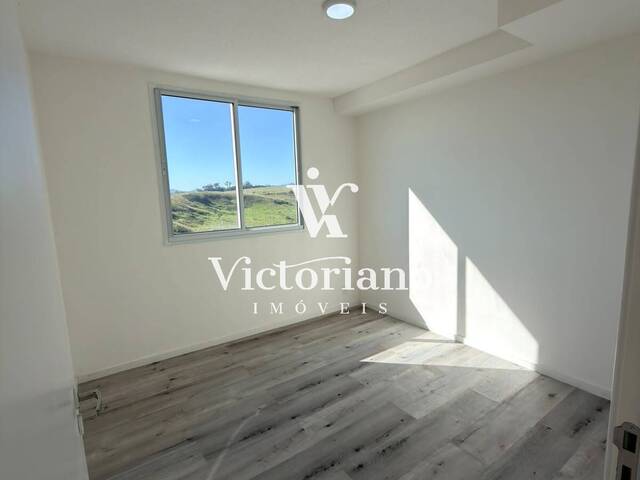 Apartamento para Venda em Jacareí - 4