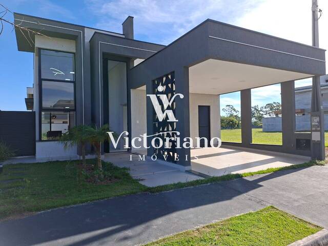 Casa em condomínio para Venda em São José dos Campos - 2