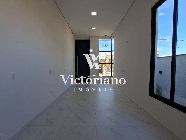 Casa em condomínio para Venda em São José dos Campos - 4