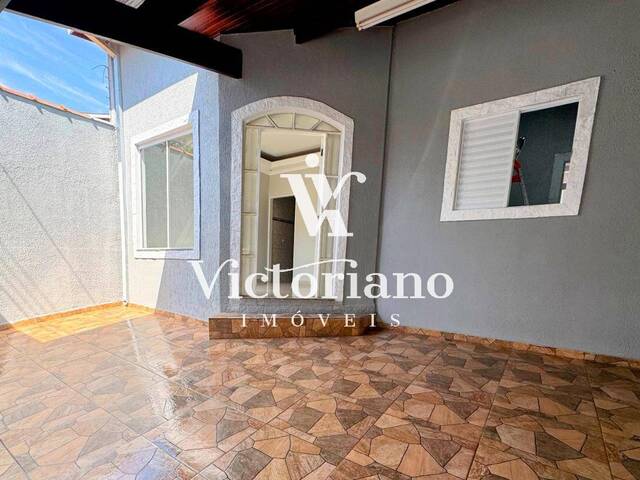 Casa para Venda em Jacareí - 3