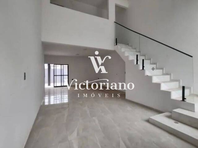 Casa em condomínio para Venda em São José dos Campos - 2
