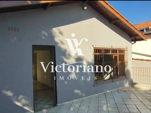 Casa para Venda em São José dos Campos - 5