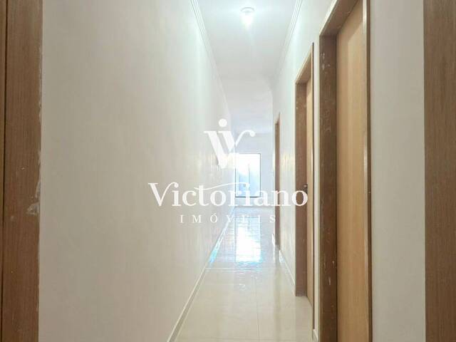 Casa para Venda em Jacareí - 4