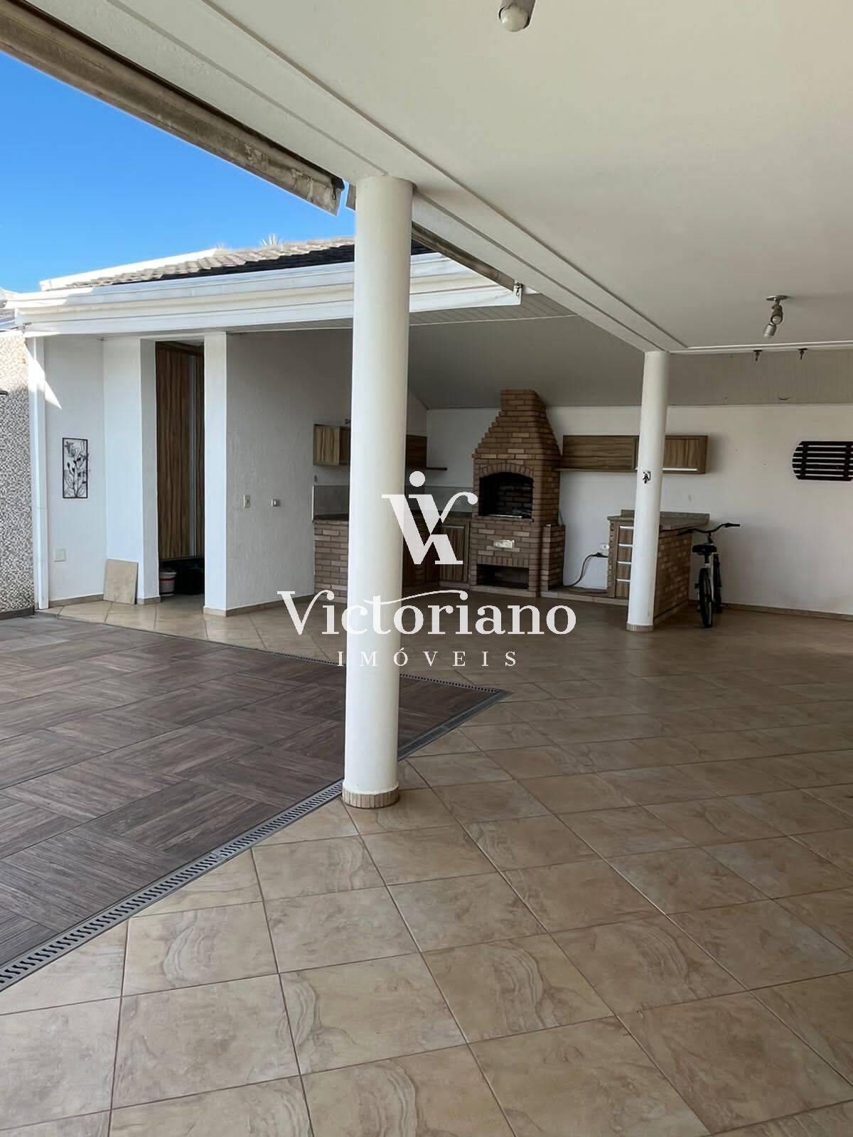 Casa de Condomínio à venda com 3 quartos, 330m² - Foto 15