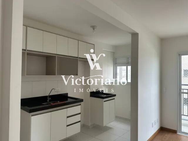 Apartamento à venda com 2 quartos, 46m² - Foto 3