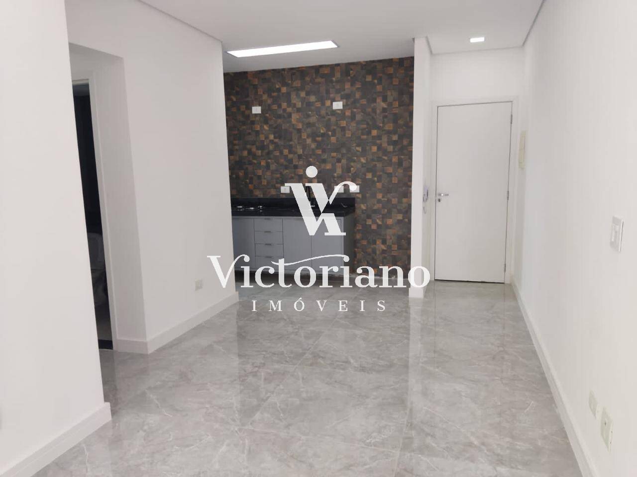 Apartamento para alugar com 2 quartos, 75m² - Foto 1