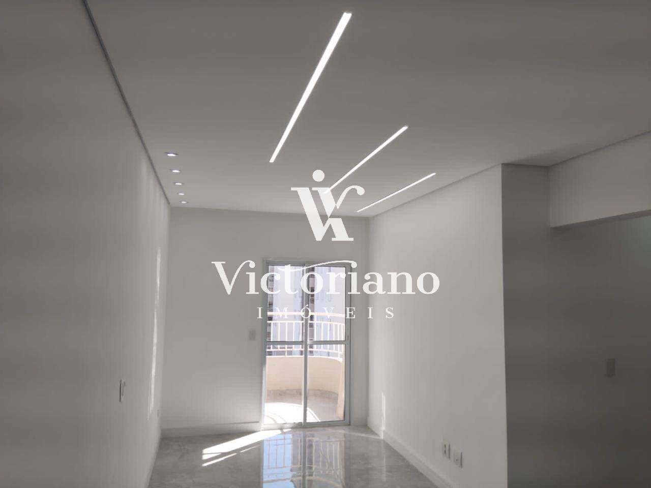 Apartamento para alugar com 2 quartos, 75m² - Foto 3