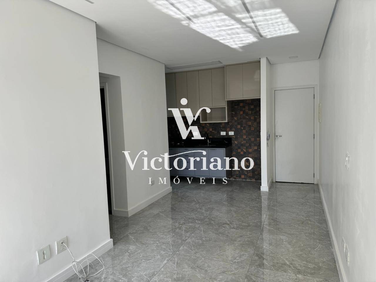 Apartamento para alugar com 2 quartos, 75m² - Foto 5