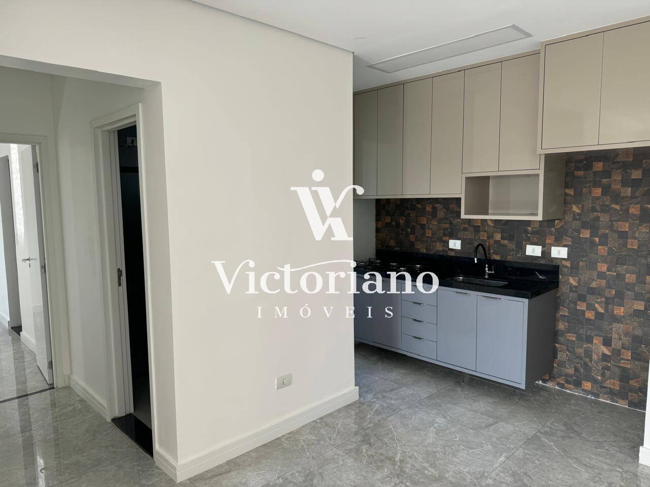 Apartamento para alugar com 2 quartos, 75m² - Foto 2