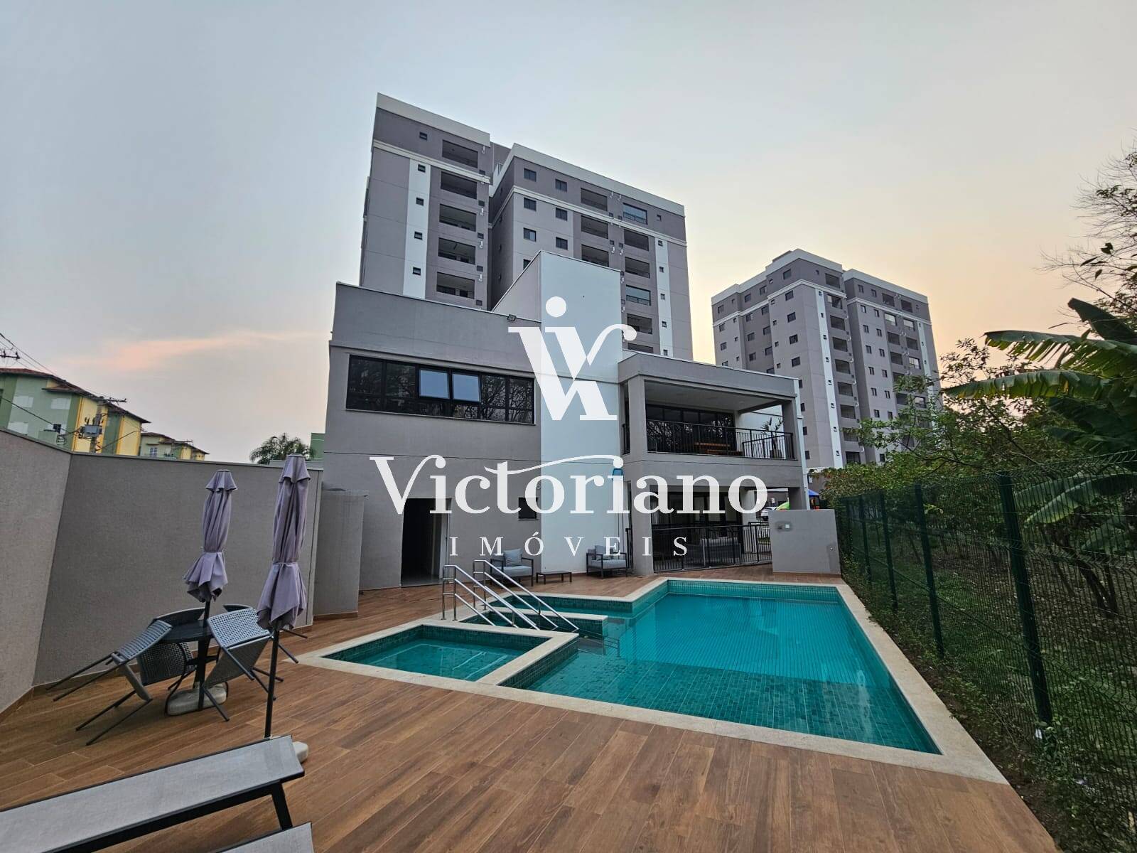 Apartamento à venda com 2 quartos, 59m² - Foto 17