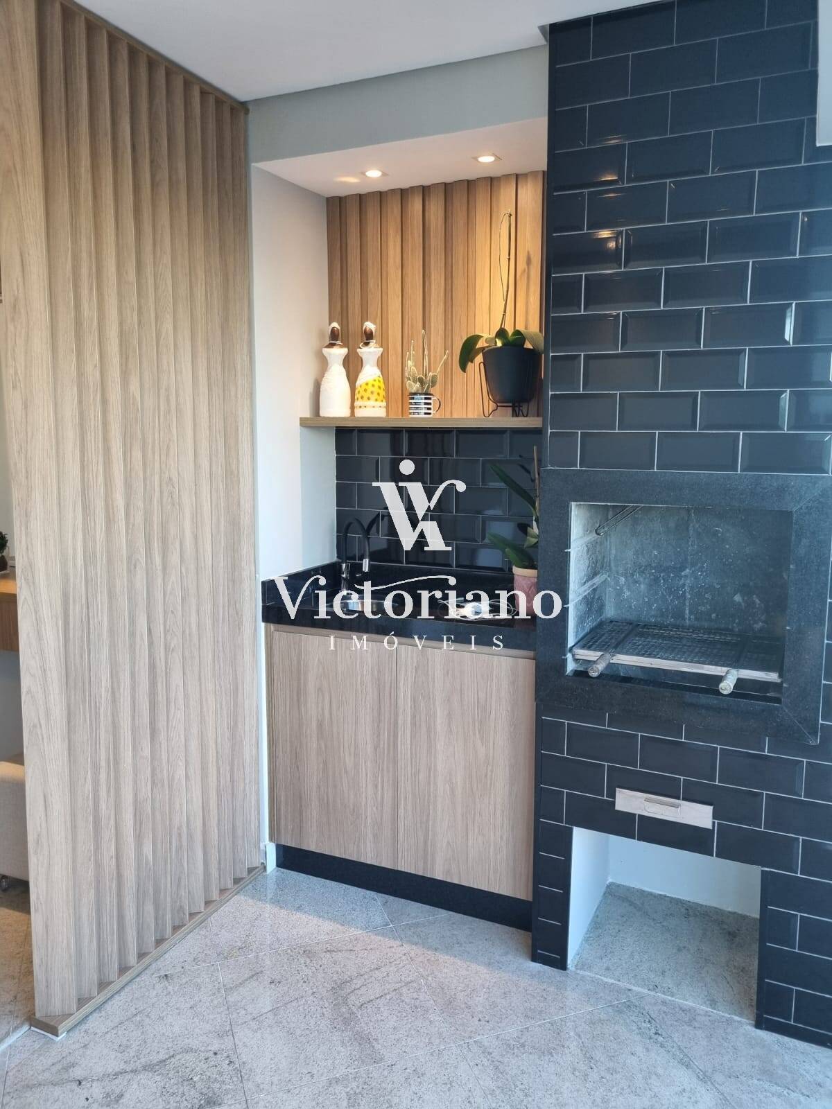 Apartamento à venda com 3 quartos, 105m² - Foto 2