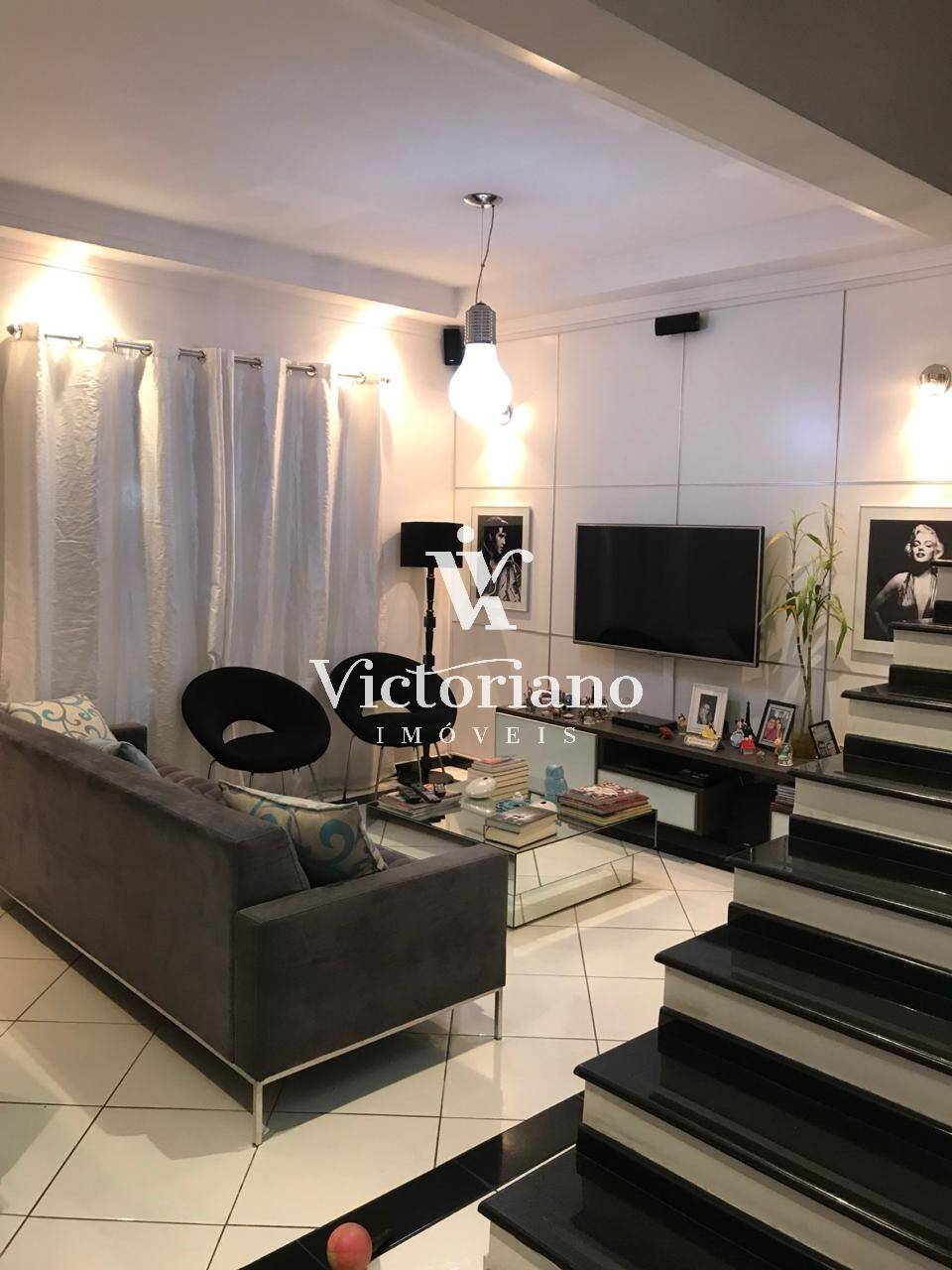 Casa de Condomínio à venda com 2 quartos, 115m² - Foto 1