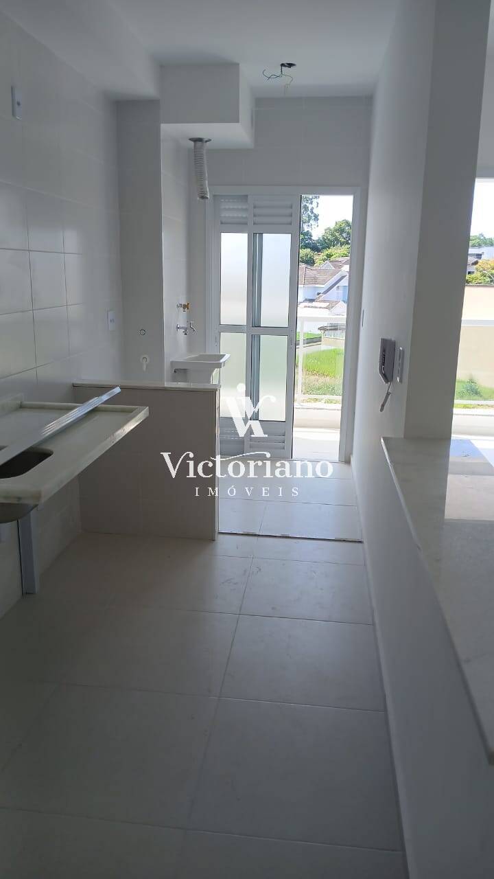 Apartamento à venda com 3 quartos, 78m² - Foto 2