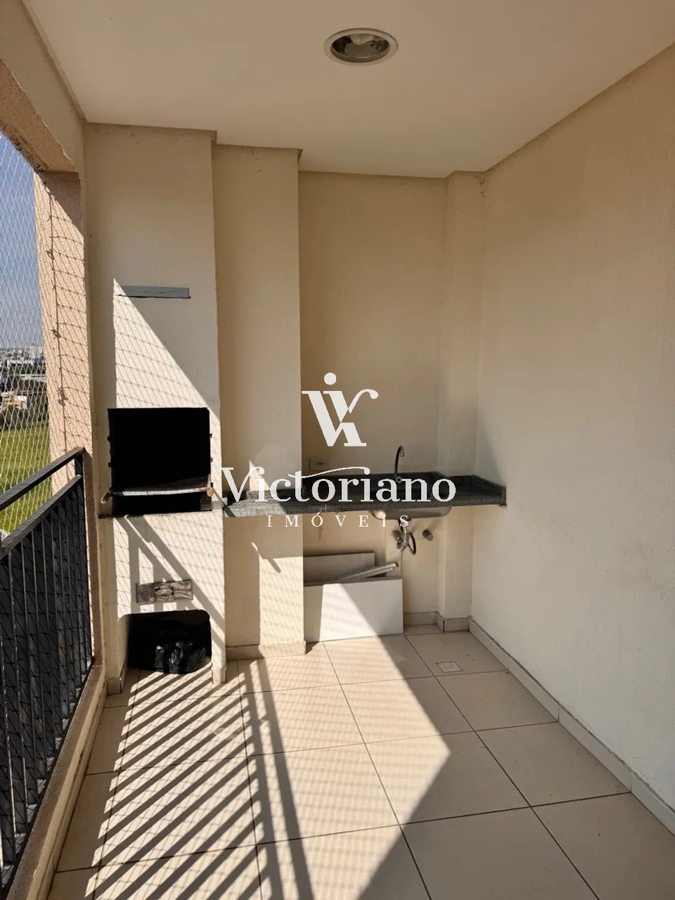 Apartamento à venda com 2 quartos, 72m² - Foto 1