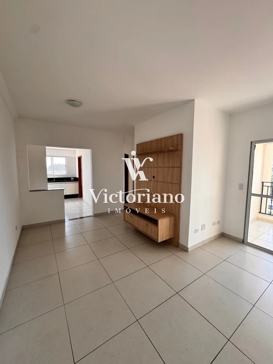 Apartamento à venda com 2 quartos, 72m² - Foto 4