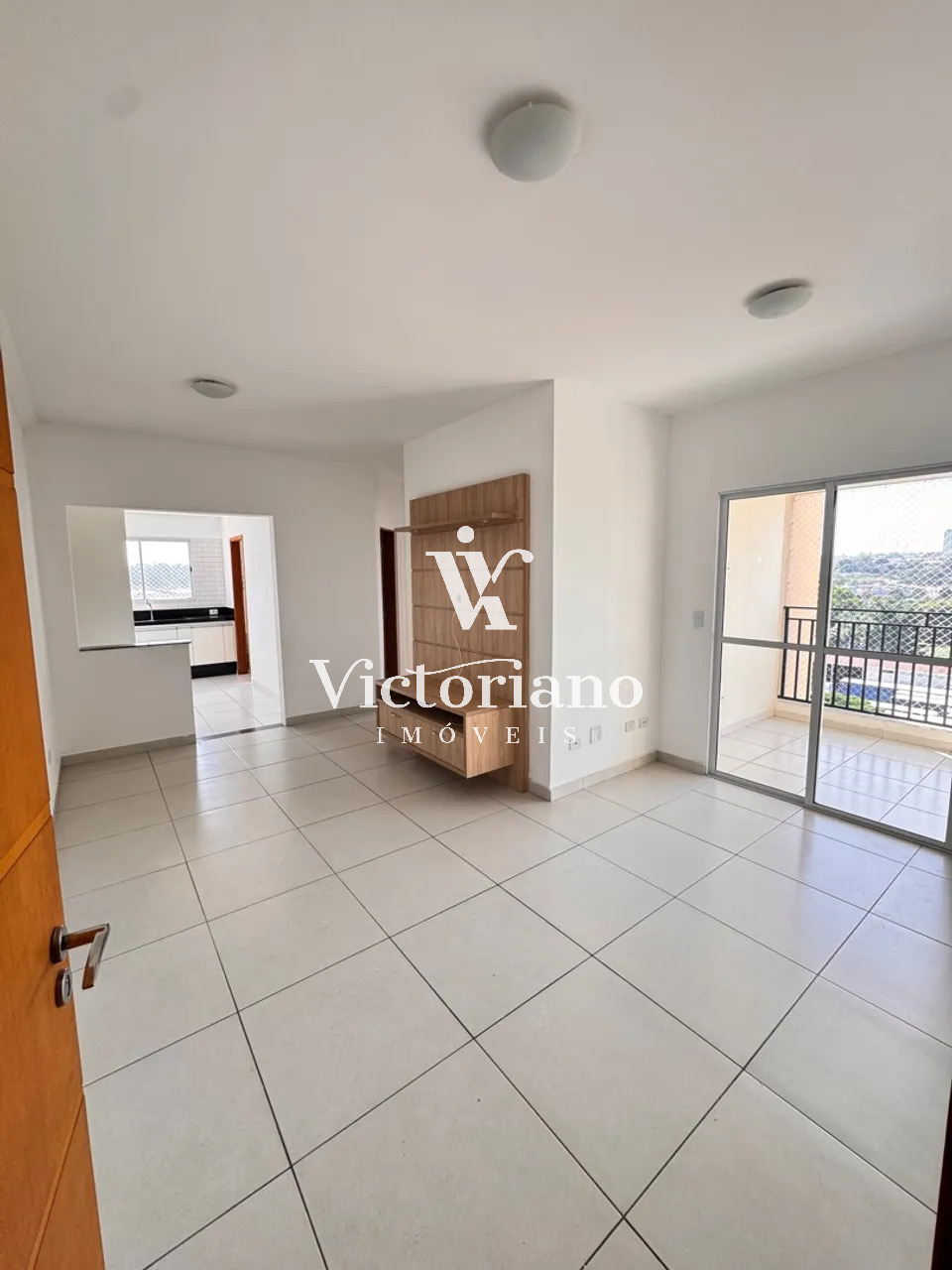 Apartamento à venda com 2 quartos, 72m² - Foto 3