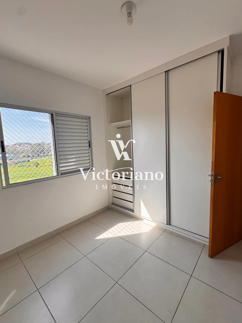 Apartamento à venda com 2 quartos, 72m² - Foto 13