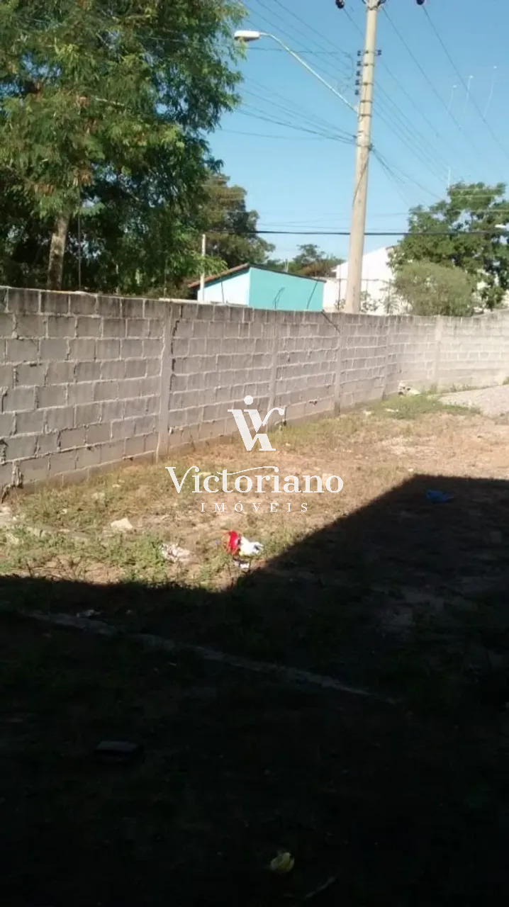 Terreno à venda, 243m² - Foto 8