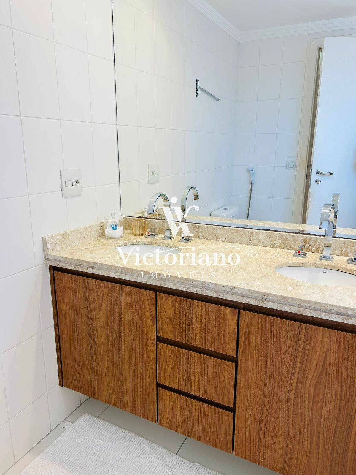 Apartamento à venda com 3 quartos, 194m² - Foto 18