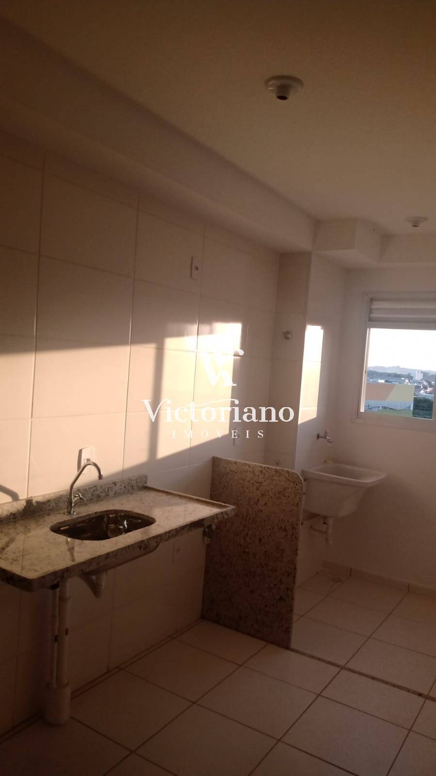 Apartamento à venda com 2 quartos, 47m² - Foto 3