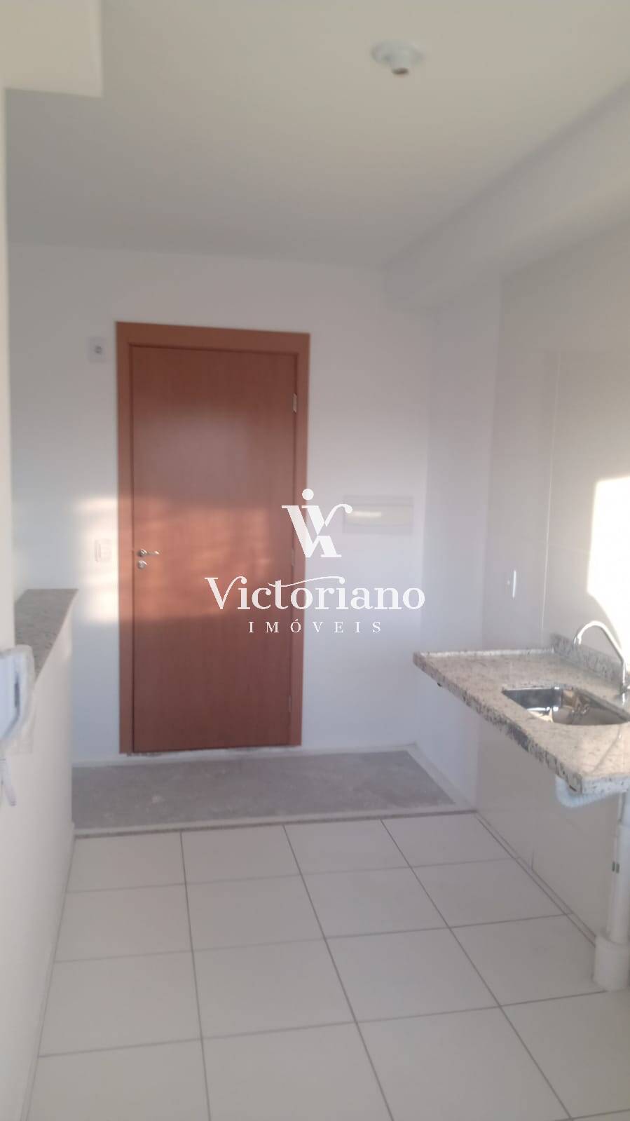 Apartamento à venda com 2 quartos, 47m² - Foto 2