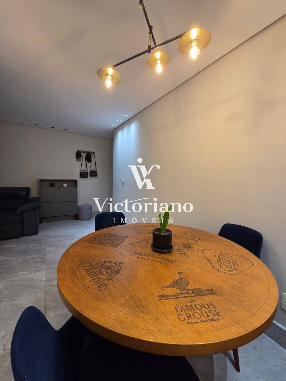 Apartamento à venda com 2 quartos, 75m² - Foto 3