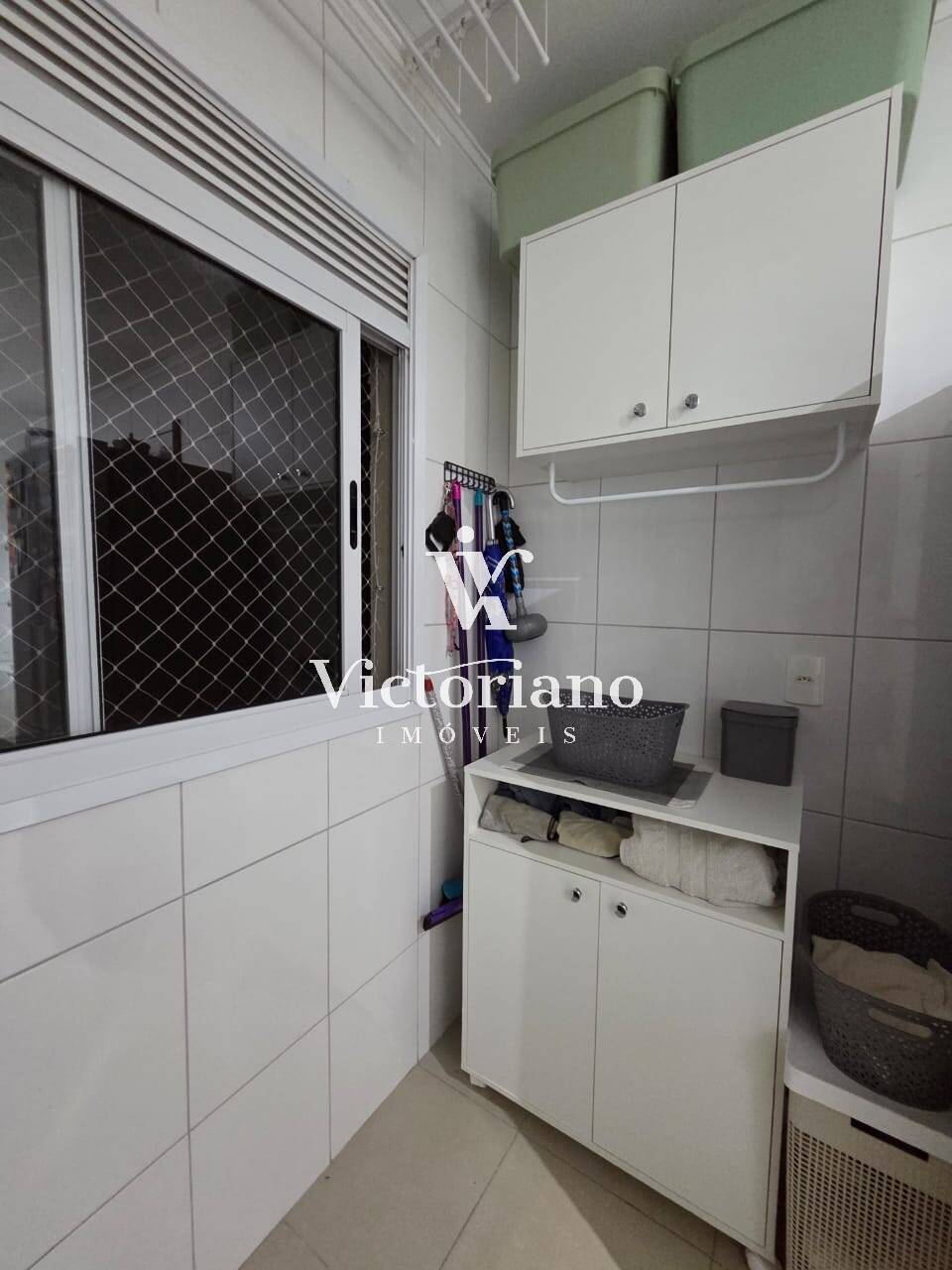 Apartamento à venda com 2 quartos, 75m² - Foto 17