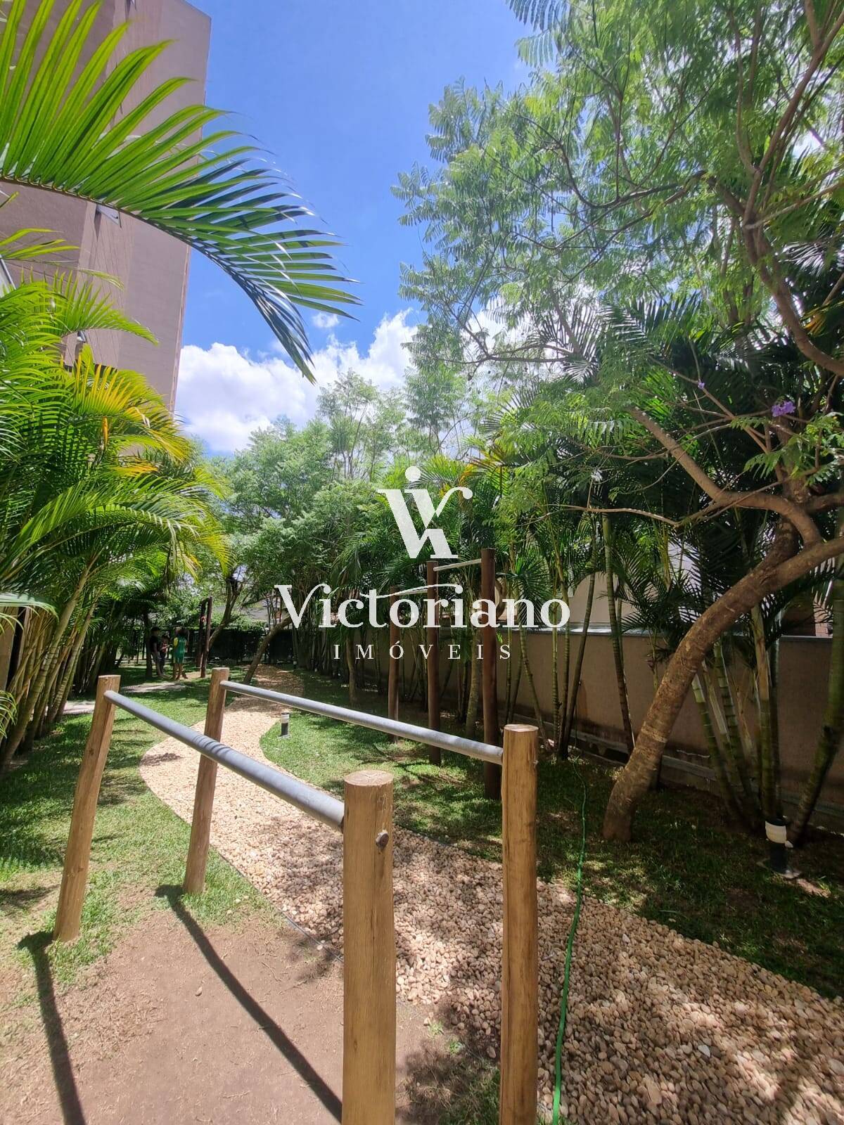 Apartamento à venda com 2 quartos, 75m² - Foto 46