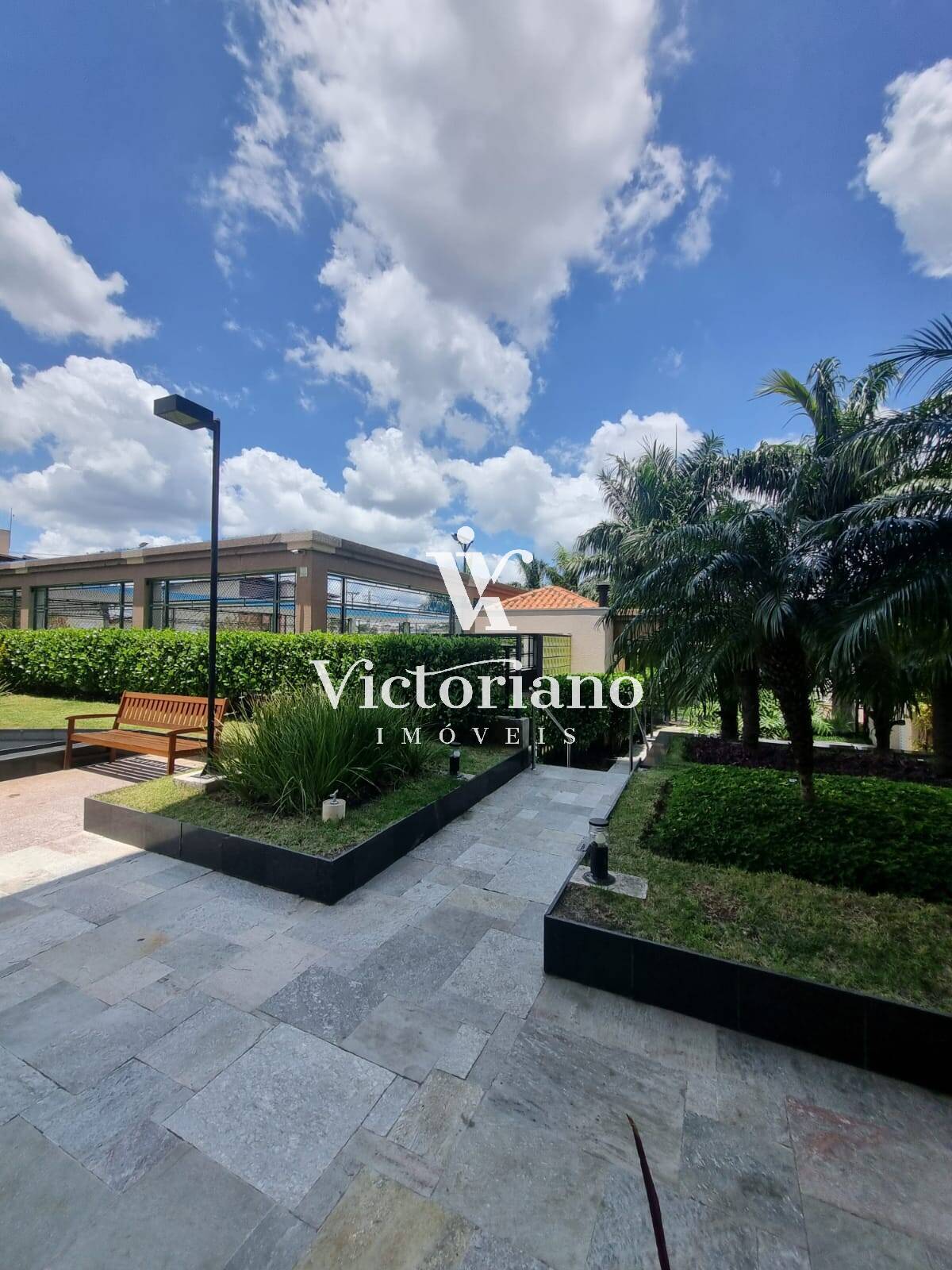 Apartamento à venda com 2 quartos, 75m² - Foto 52