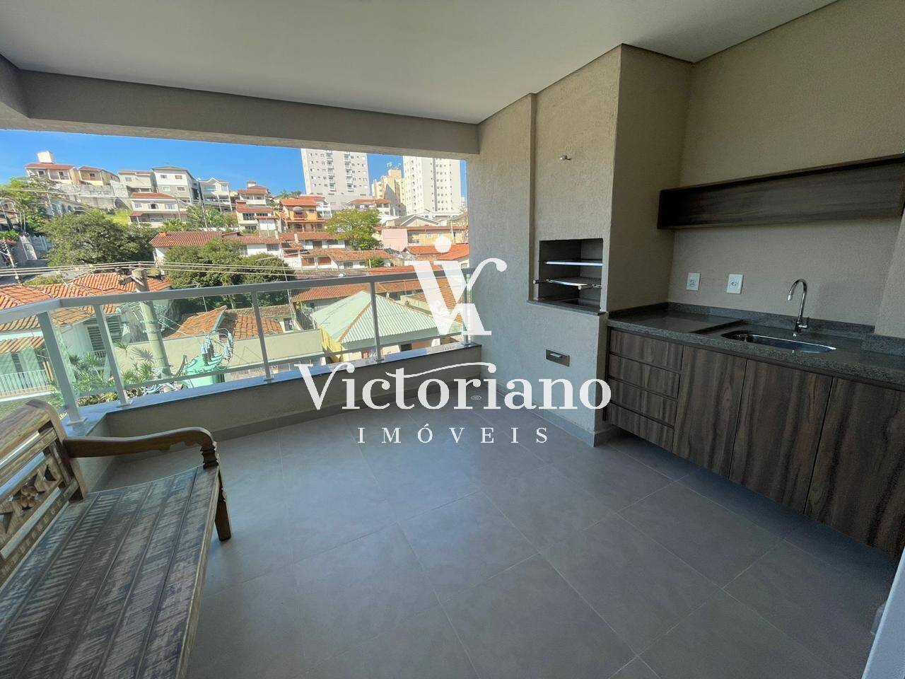 Apartamento à venda e aluguel com 3 quartos, 101m² - Foto 1